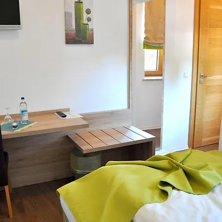 Landgasthaus Zur Linde Мини-отель *