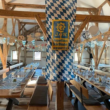 Landgasthaus Zur Linde Penzion Pleiskirchen