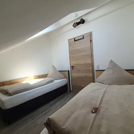 Landgasthaus Zur Linde Pleiskirchen