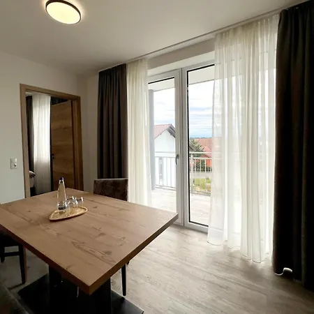 Landgasthaus Zur Linde Penzion *