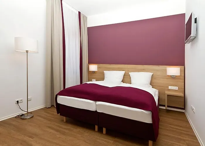 Landgasthaus Zur Linde Inn Pleiskirchen